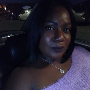 Meet your Posher, Renata